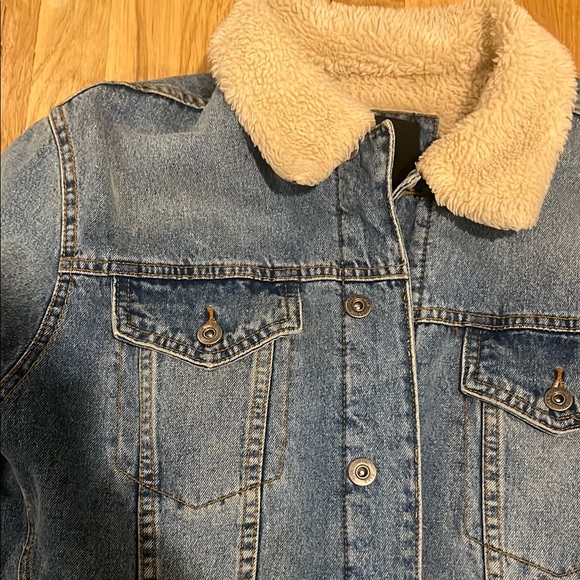 Zara Blue Denim Jacket Lightweight & Shirt Jackets - Picture 5 of 5